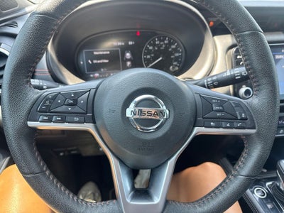 2021 Nissan Kicks SR