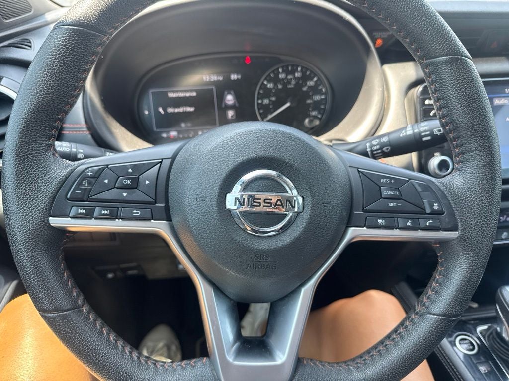 2021 Nissan Kicks SR