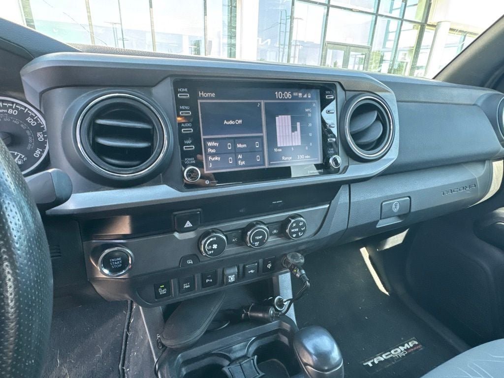 2020 Toyota Tacoma CLEAN CARFAX V6