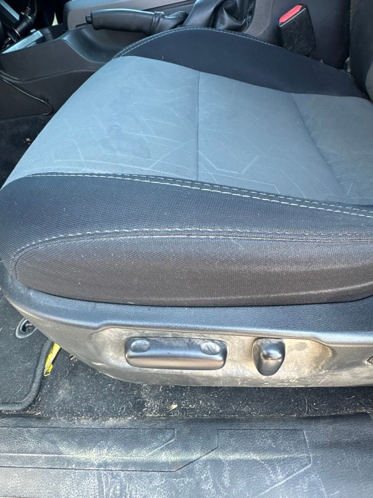 2020 Toyota Tacoma CLEAN CARFAX V6