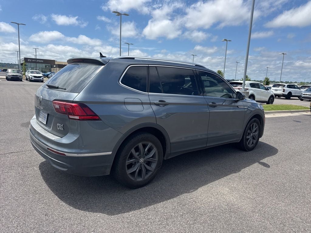 2022 Volkswagen Tiguan 2.0T SE MOONROOF