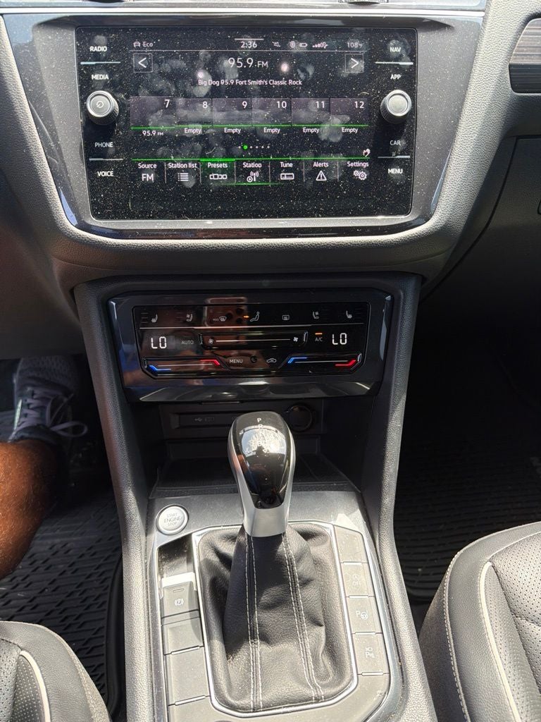 2024 Volkswagen Tiguan 2.0T SEL R-Line