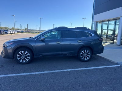 2025 Subaru Outback Touring XT