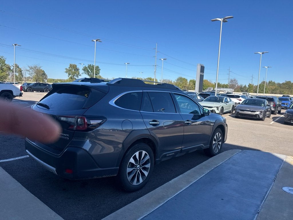 2025 Subaru Outback Touring XT