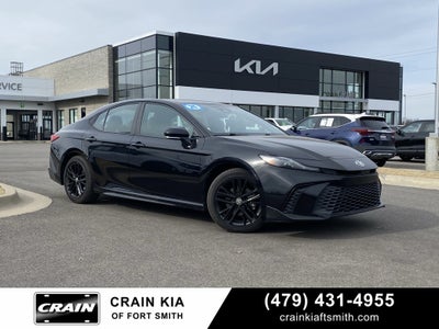 2025 Toyota Camry SE LEATHER / POWER SEAT