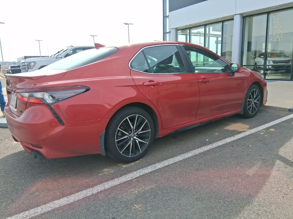 2021 Toyota Camry SE