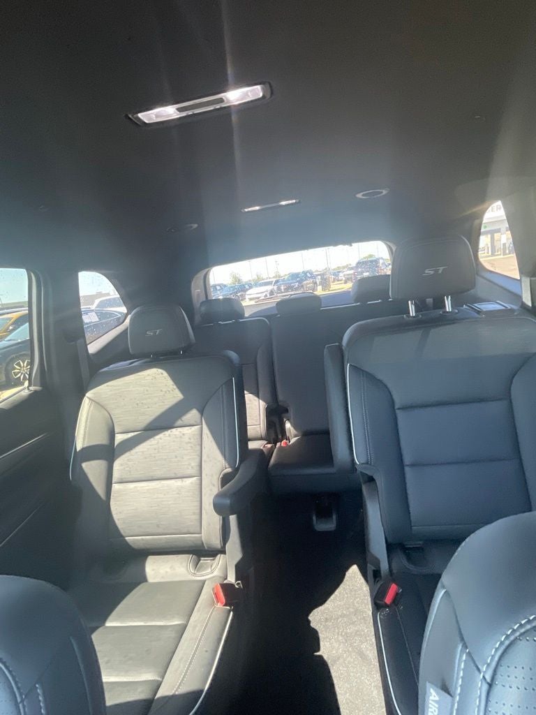 2025 Buick Enclave Sport Touring BOSE AUDIO / HEATED SEATS / NAV