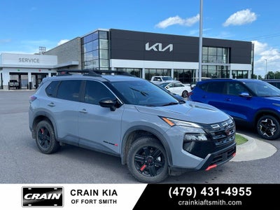 2025 Nissan Rogue Rock Creek
