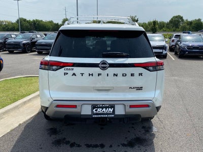 2024 Nissan Pathfinder Platinum 4X4 / HEATED AND COOLED SEATS / LOADED
