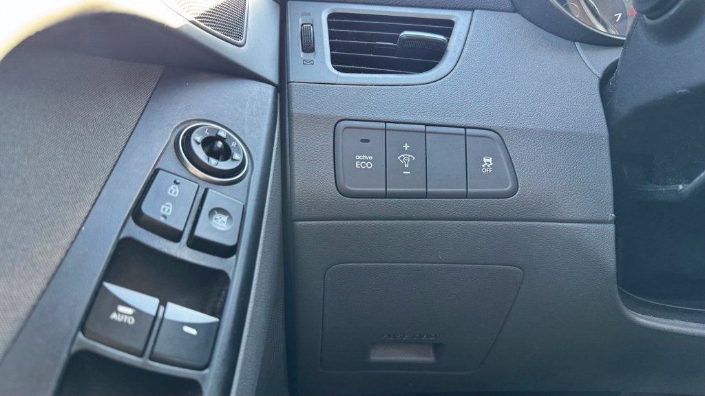 2015 Hyundai Elantra SE LOW PAYMENTS