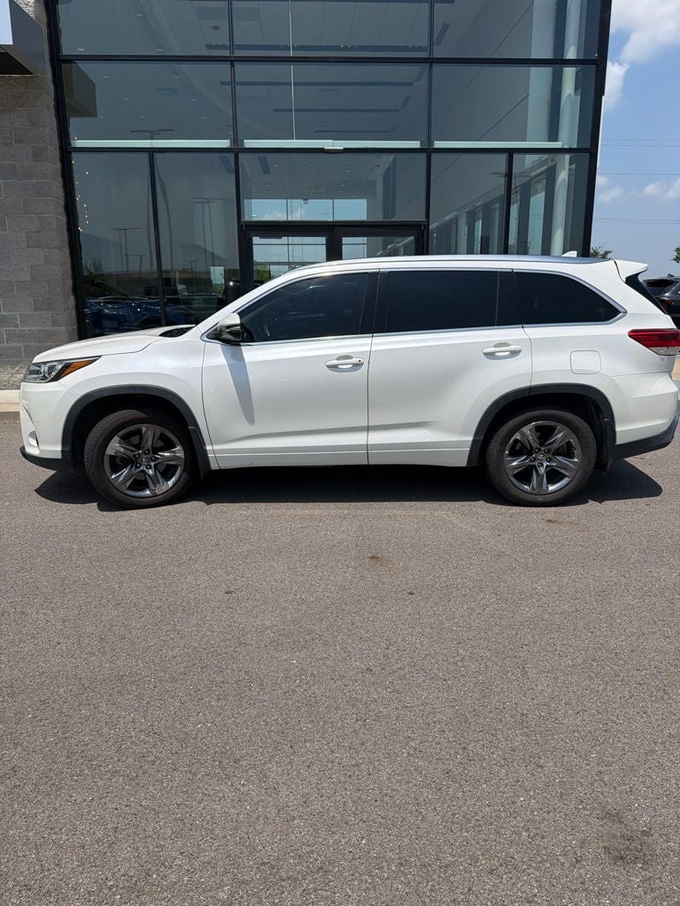2018 Toyota Highlander Limited Platinum