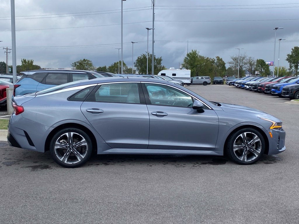 2021 Kia K5 EX