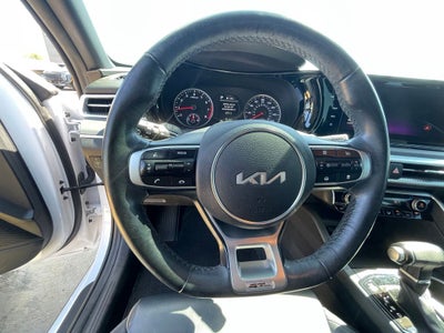 2024 Kia K5 GT-Line NAV / HEATED SEATS / REMOTE START