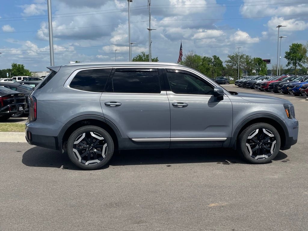 2025 Kia Telluride EX AWD / 3RD ROW / COOLED SEATS