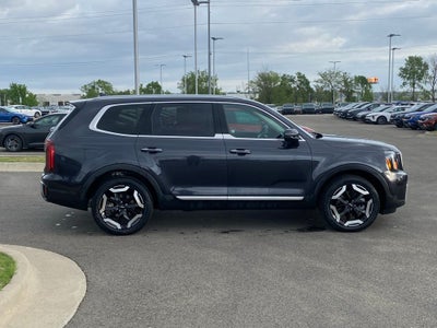 2025 Kia Telluride S AWD / LEATHER / HEATED SEATS