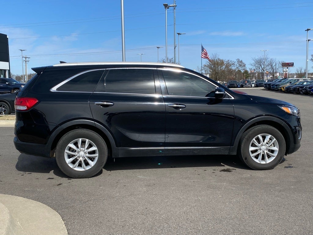 2018 Kia Sorento LX
