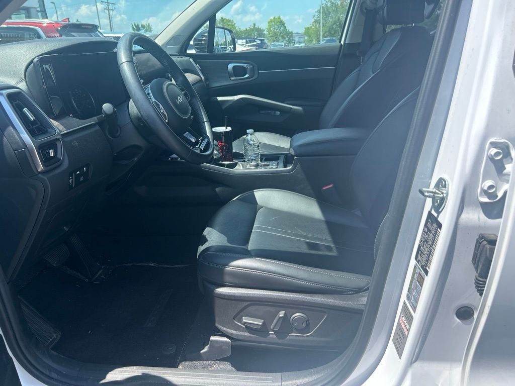 2023 Kia Sorento EX MOONROOF / NAV / LEATHER / HEATED SEATS