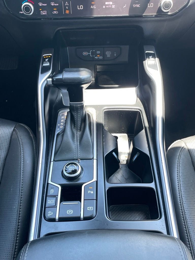 2025 Kia Sorento S MOONROOF / LEATHER / HEATED SEATS