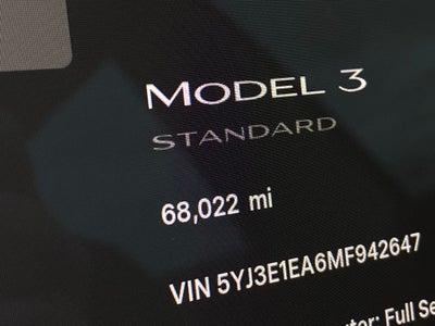 2021 Tesla Model 3 Standard Range Plus