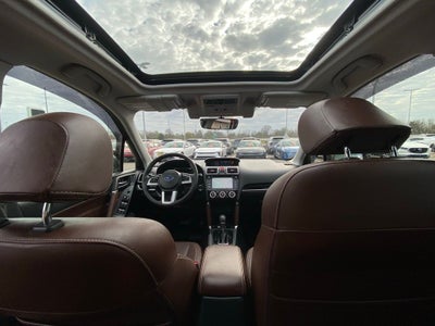 2018 Subaru Forester 2.5i Touring AWD / ONE OWNER / HEATED SEATS