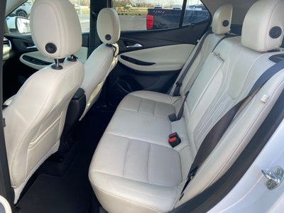 2024 Buick Encore GX Avenir MOONROOF / BOSE AUDIO / HEATED SEATS