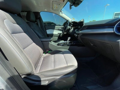 2024 Chevrolet Trax LT CONVENIENCE PACKAGE / HEATED SEATS