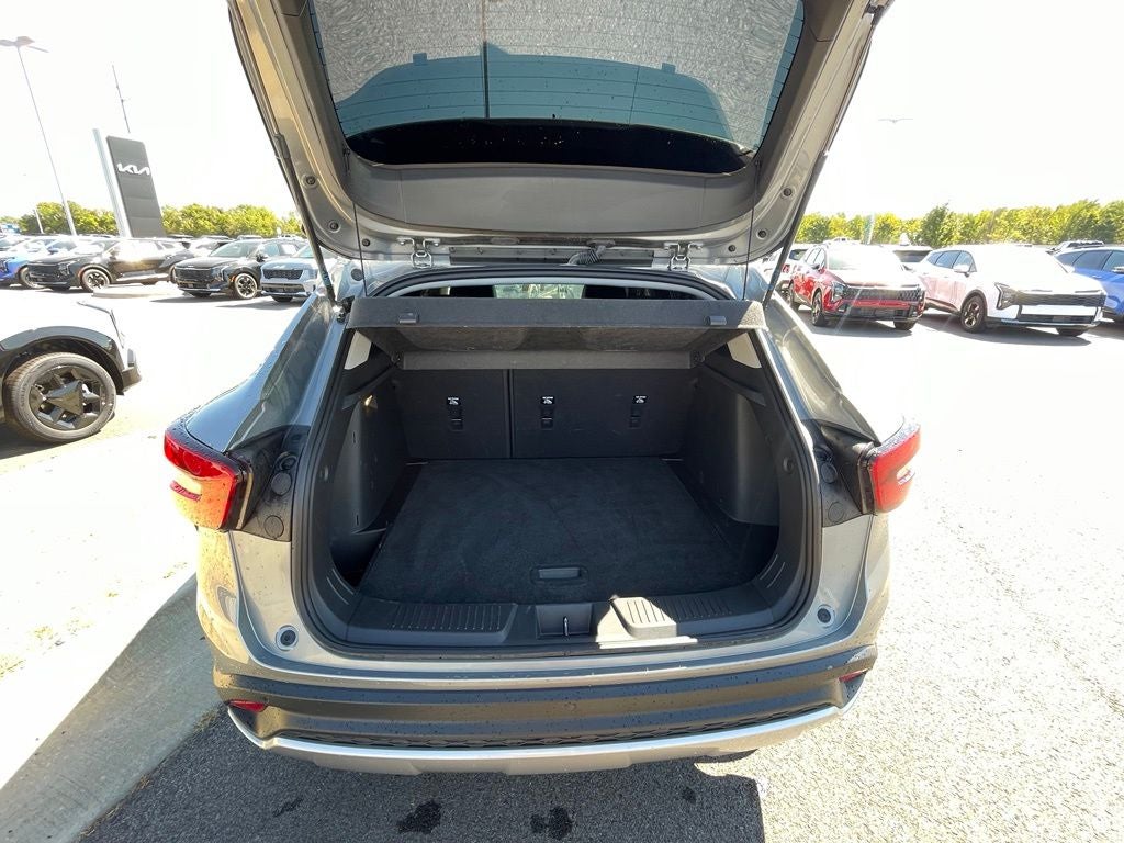 2024 Chevrolet Trax LT CONVENIENCE PACKAGE / HEATED SEATS