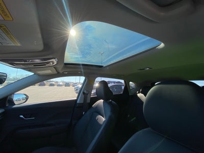 2025 Hyundai Kona Limited MOONROOF / HEATED SEATS / NAV