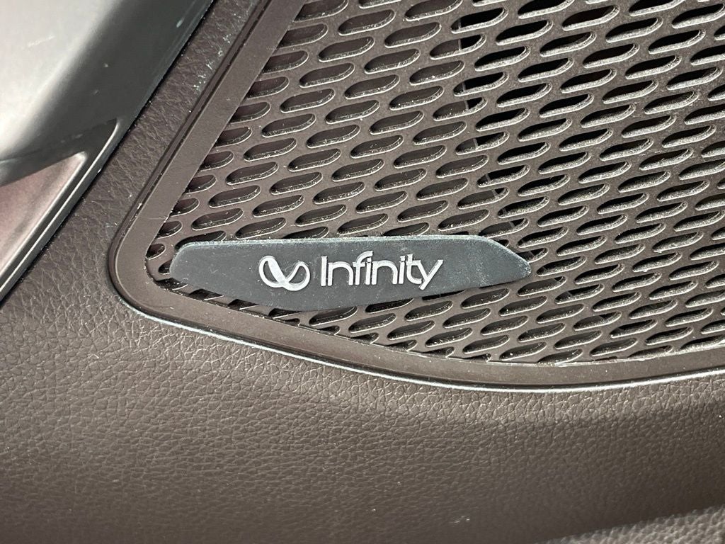 2017 Hyundai Santa Fe Limited Ultimate AWD / MOONROOF / HEATED SEATS