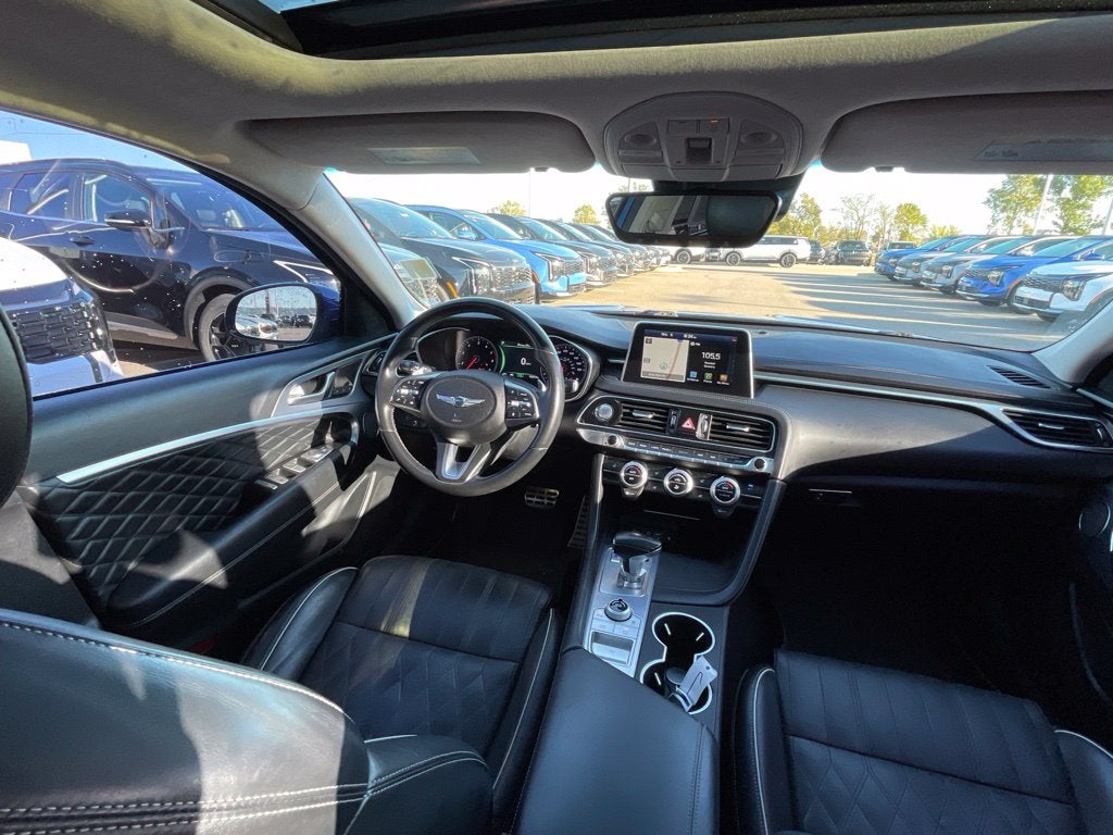 2020 Genesis G70 3.3T MOONROOF / HEATED SEATS / NAV / PRESTIGE PACKAGE