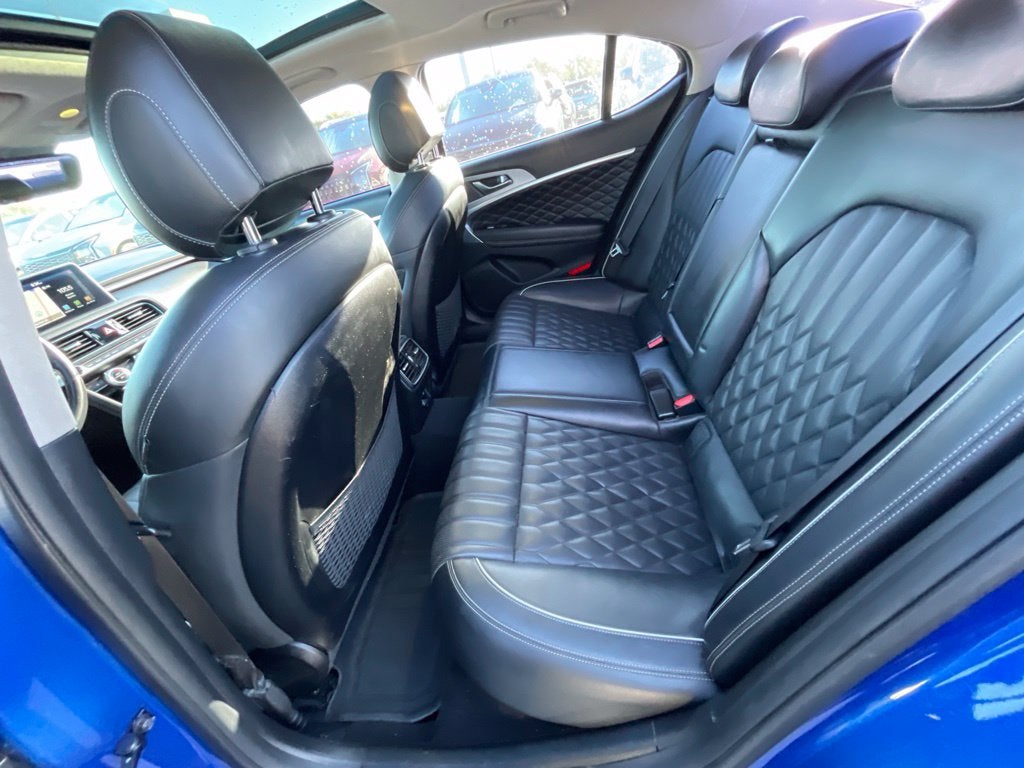 2020 Genesis G70 3.3T MOONROOF / HEATED SEATS / NAV / PRESTIGE PACKAGE