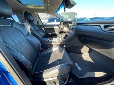 2020 Genesis G70 3.3T MOONROOF / HEATED SEATS / NAV / PRESTIGE PACKAGE