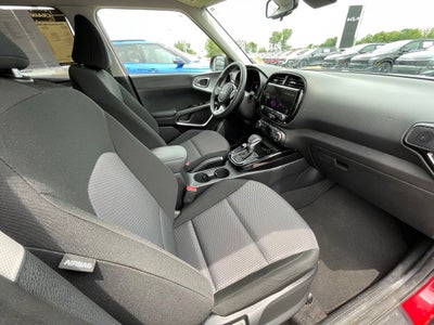 2024 Kia Soul S ONE OWNER / NAV