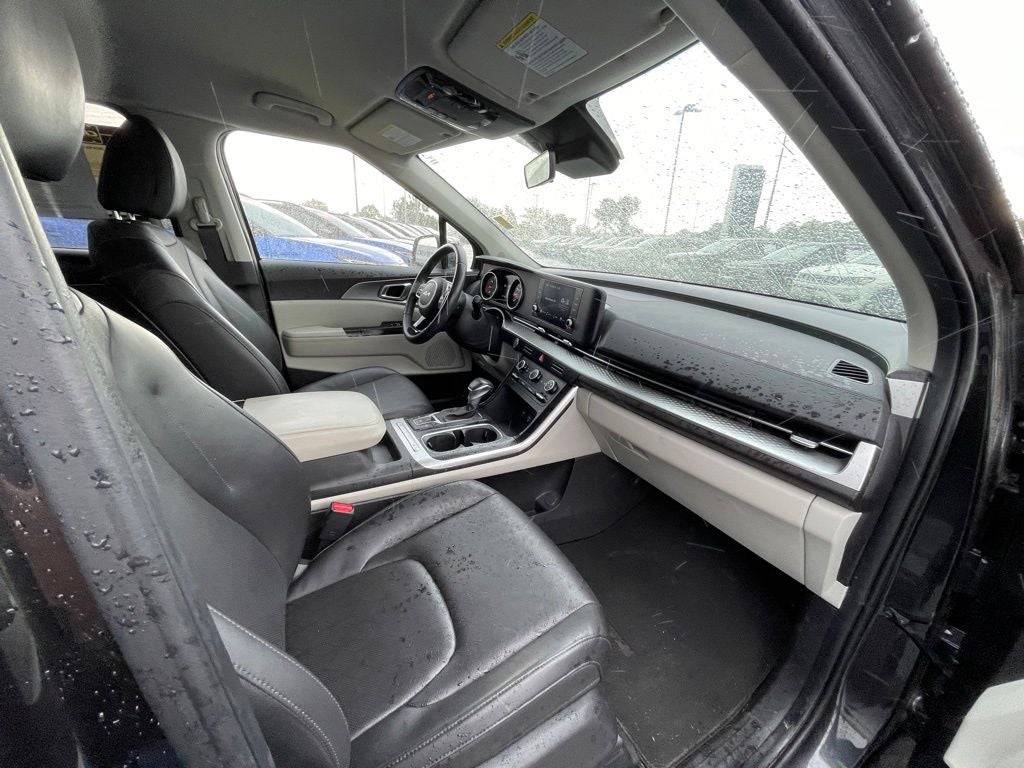 2024 Kia Carnival LX ONE OWNER / CLEAN CARFAX
