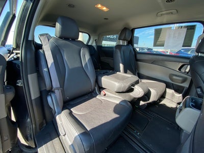 2025 Kia Carnival LXS CPO / LEATHER / HEATED SEATS