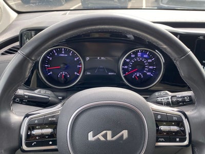 2024 Kia Carnival EX HEATED SEATS / NAV / SUNROOF