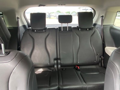 2024 Kia Carnival EX HEATED SEATS / NAV / SUNROOF