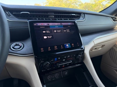 2025 Jeep Grand Cherokee Limited *Luxury Tech Group II