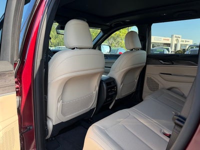 2025 Jeep Grand Cherokee Limited *Luxury Tech Group II