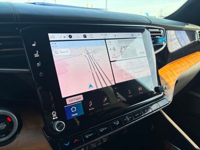 2022 Jeep Grand Wagoneer Series III