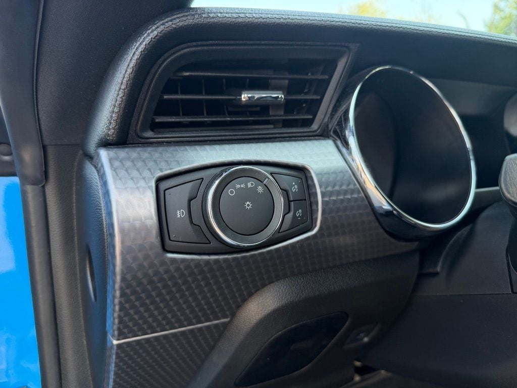 2017 Ford Mustang EcoBoost Premium