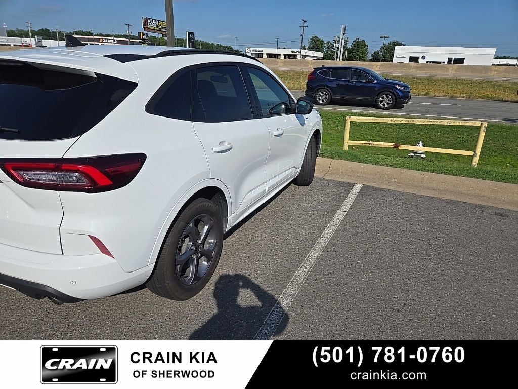 2023 Ford Escape ST-Line