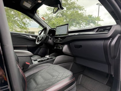 2024 Ford Escape ST-Line Elite
