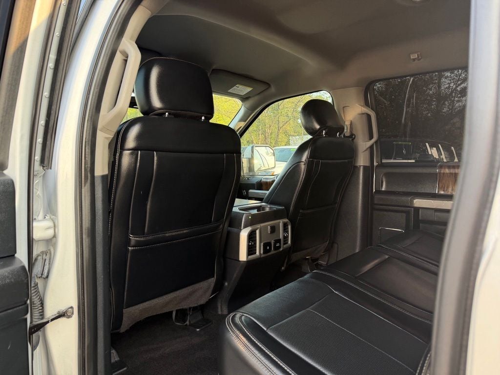 2019 Ford F-150 Lariat ^Bucket Seats w/ Console