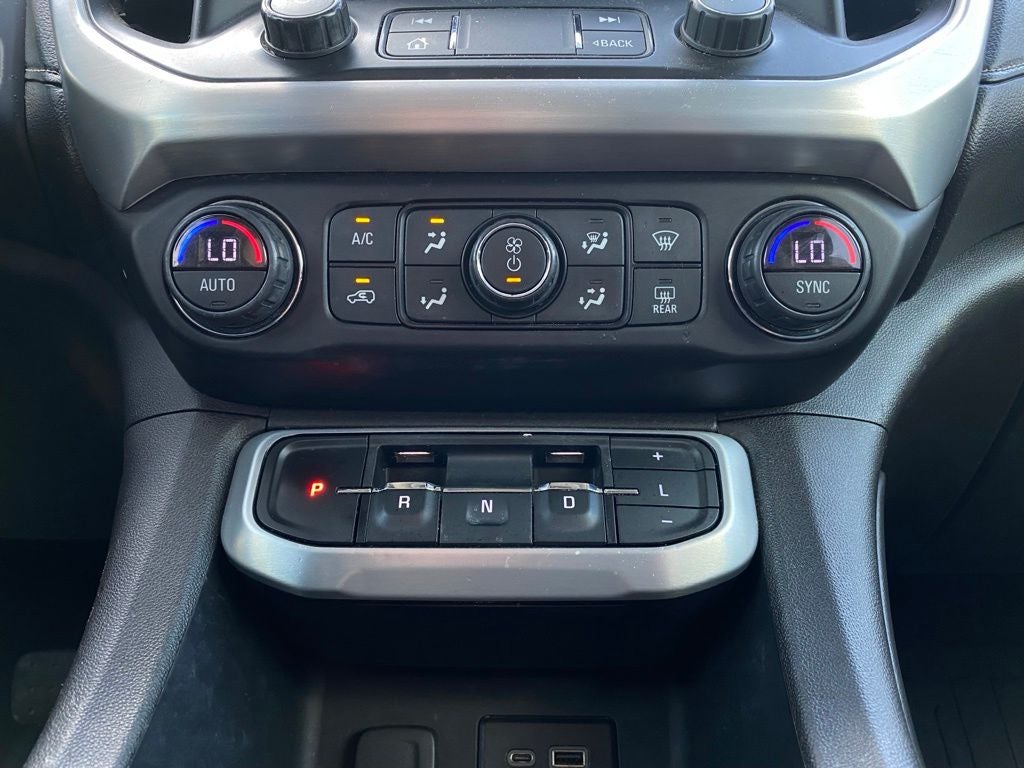 2020 GMC Acadia SLE