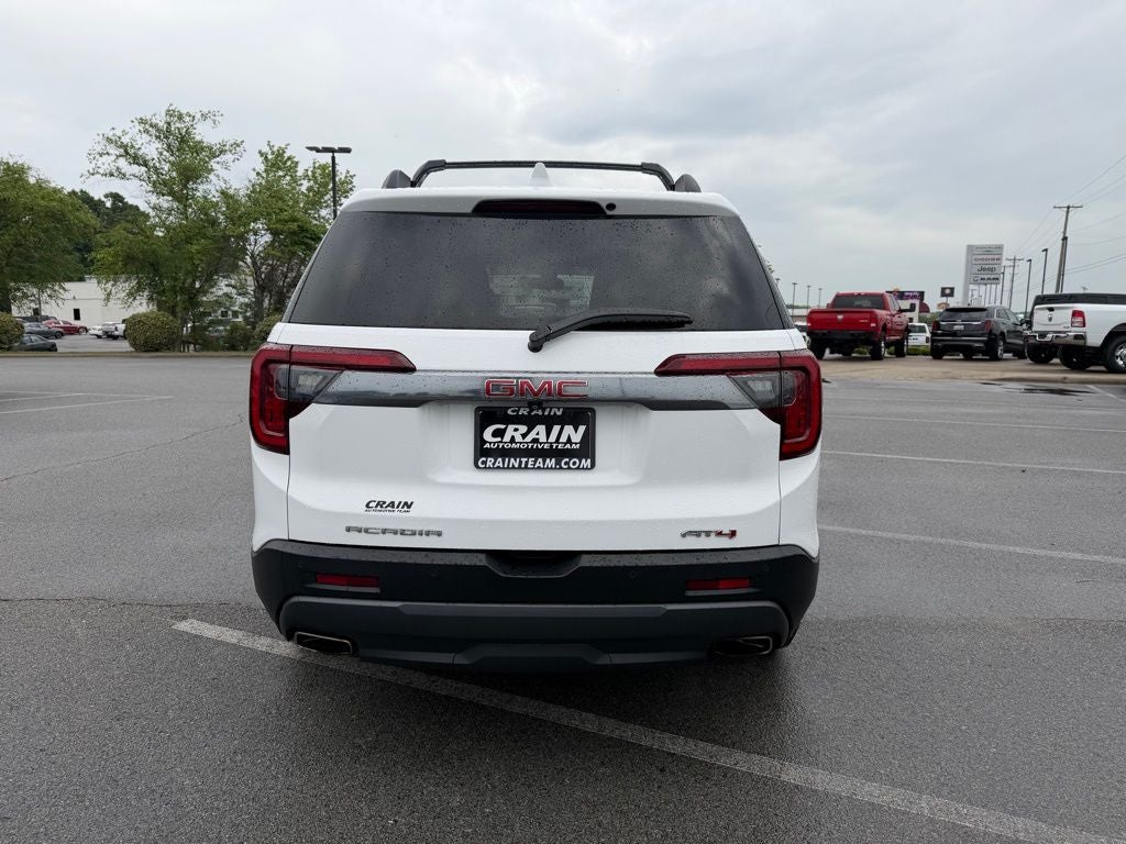 2022 GMC Acadia AT4