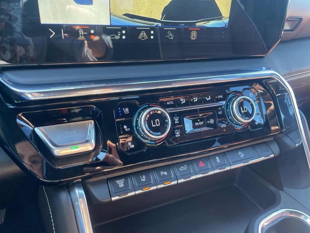 2025 GMC Sierra 2500HD Denali Ultimate