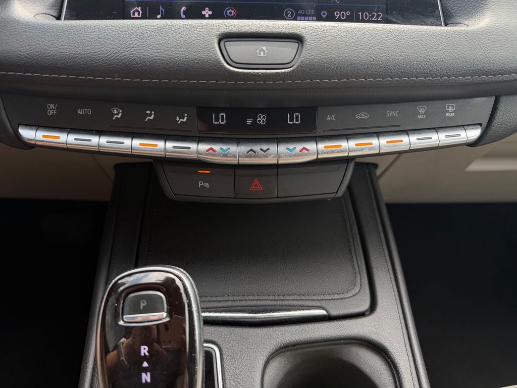2022 Cadillac XT4 Luxury