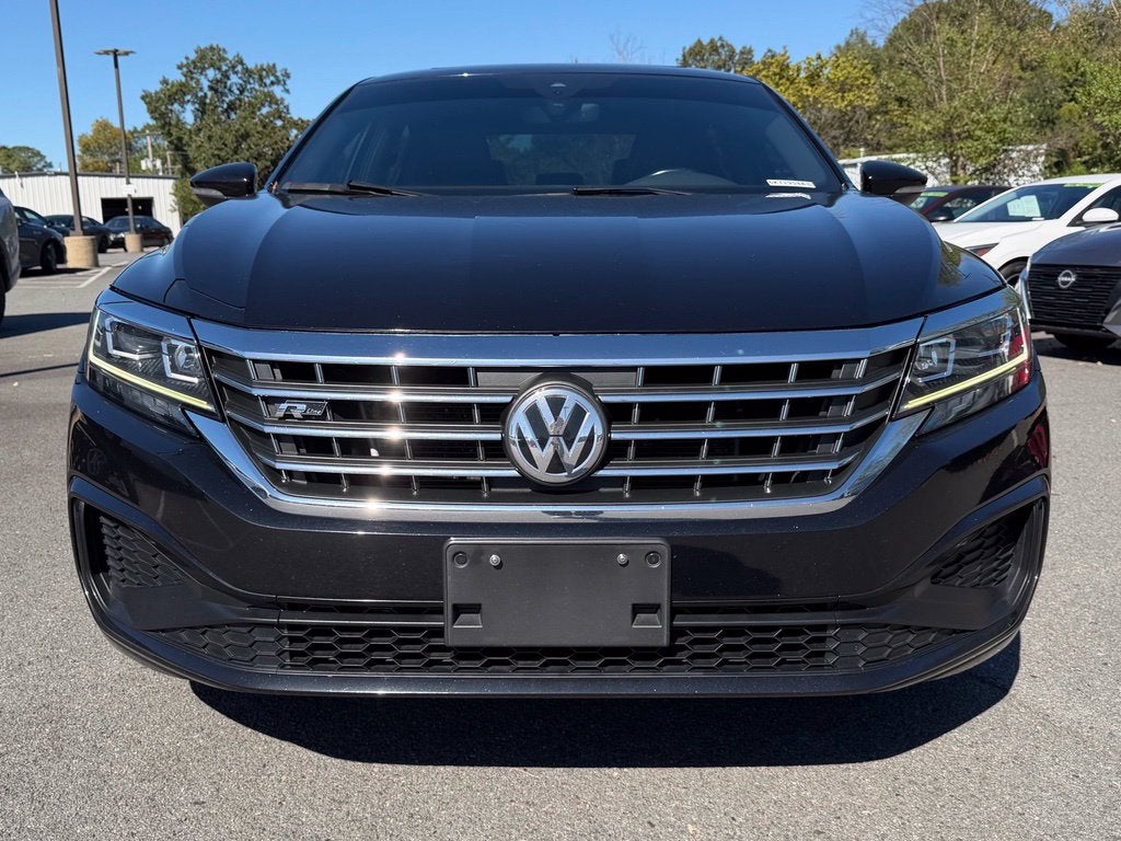 2021 Volkswagen Passat 2.0T R-Line
