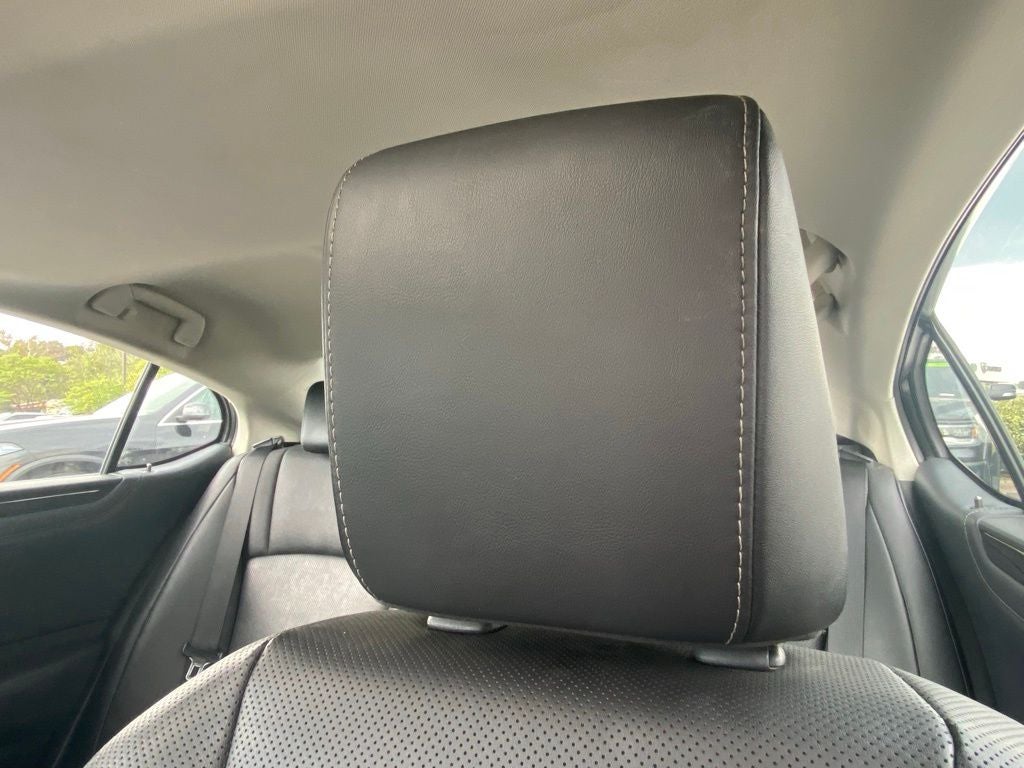 2021 Lexus ES 300h
